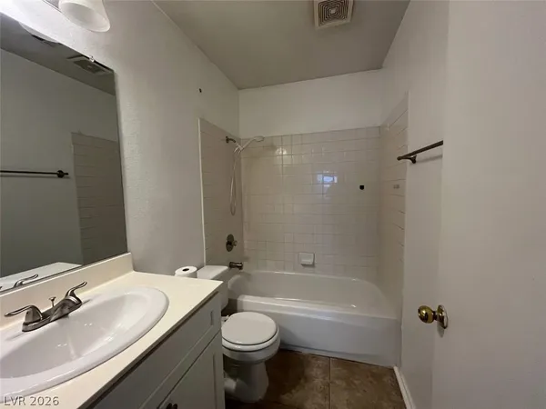 $1,800 | 3657 Lucky Horseshoe Court, Las Vegas, NV 89129