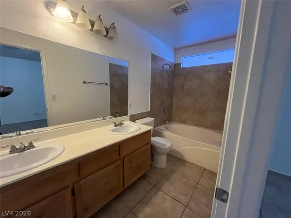 $1,800 | 3657 Lucky Horseshoe Court, Las Vegas, NV 89129