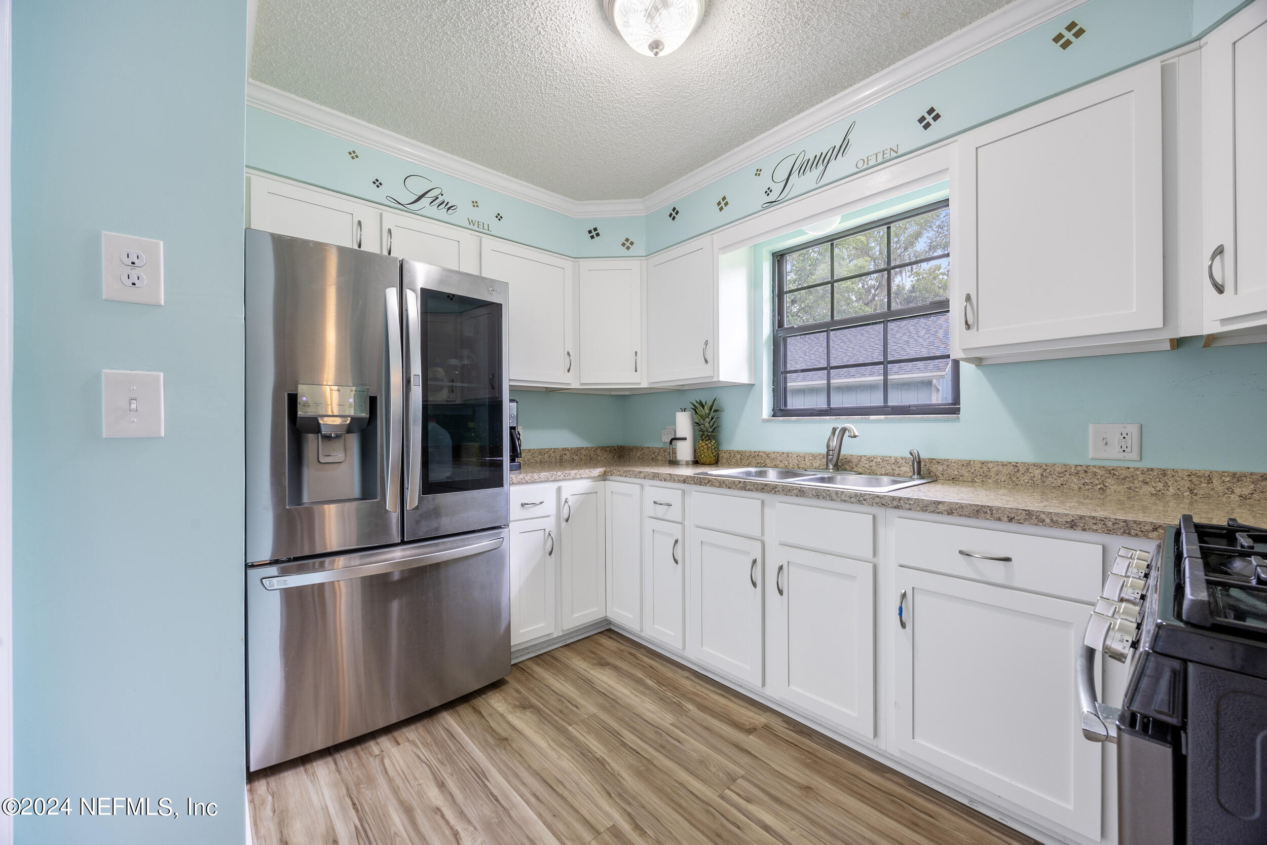 4041 Lazy Acres Road Middleburg, FL 32068 - Photo 10 of 36 Kitchen