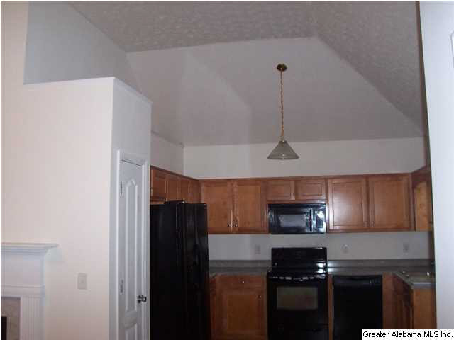 151 Hawk Pass Anniston, AL 36207 - Photo 5 of 36