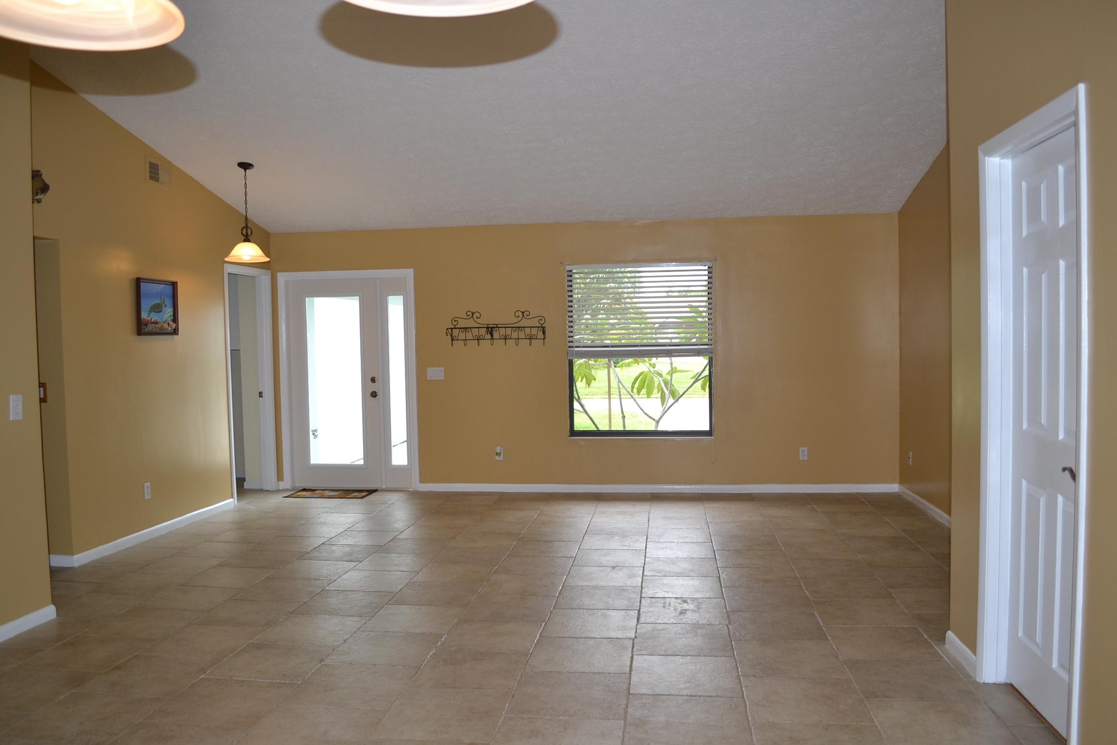 2198 Southeast Dolphin Road Port St. Lucie, FL 34952 - Photo 6 of 35 056