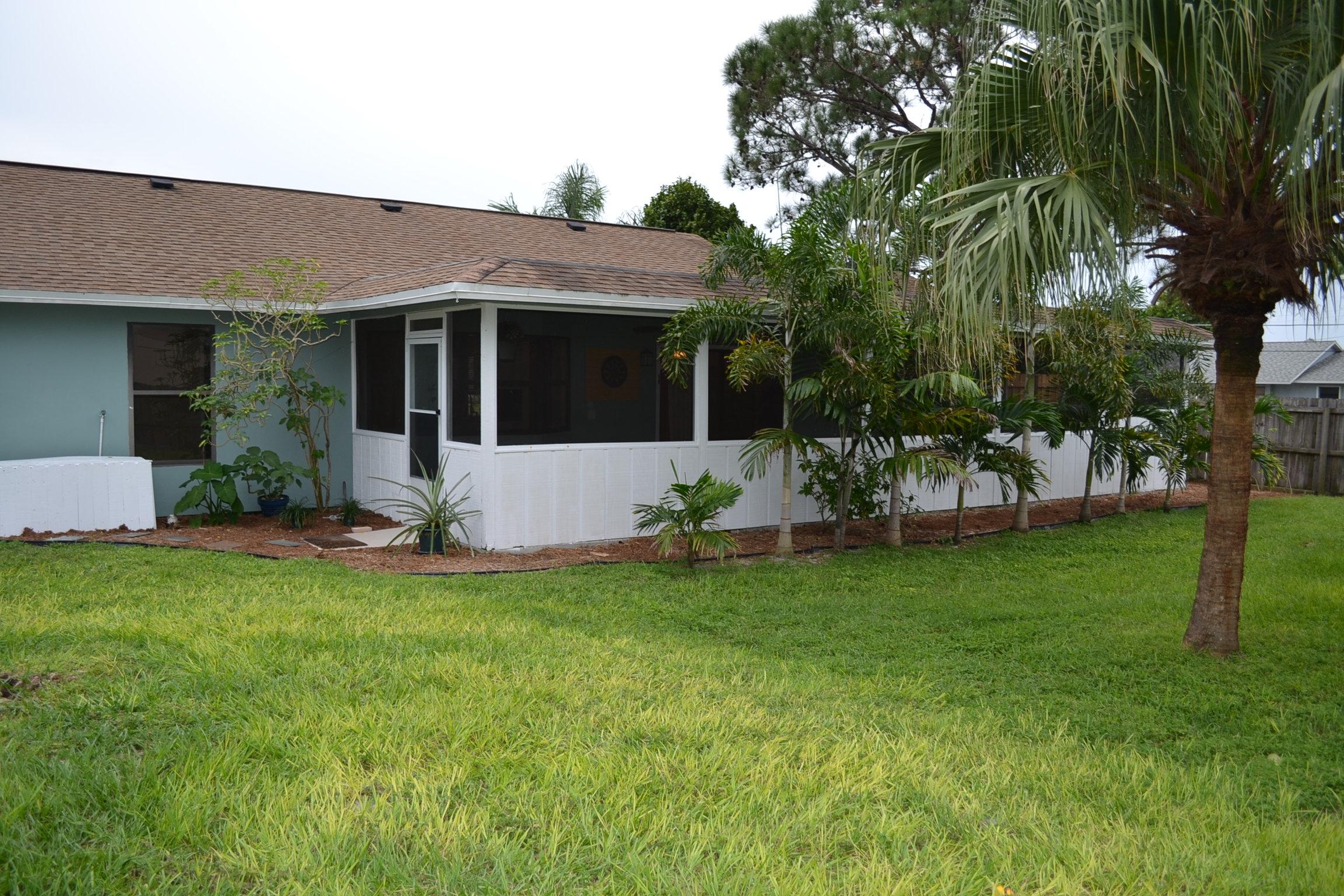 2198 Southeast Dolphin Road Port St. Lucie, FL 34952 - Photo 8 of 35 059