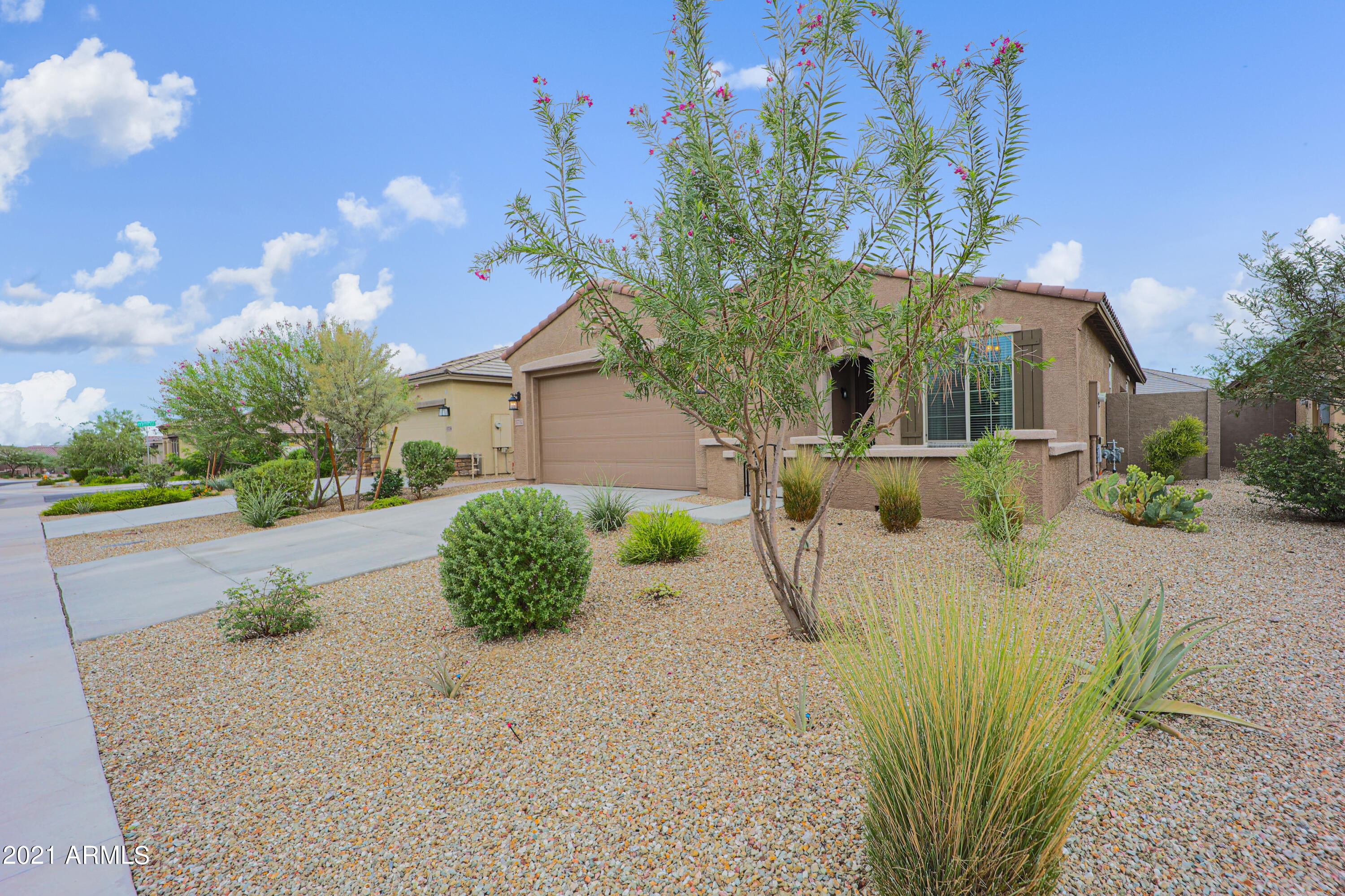 17732 West Sandy Road Goodyear, AZ 85338 - Photo 2 of 41 Quite Cul-De-Sac Lot