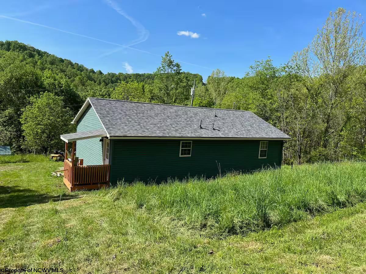 2081 Plum Run Road Mannington, WV 26582 - Photo 16 of 17 Gallery Image 16