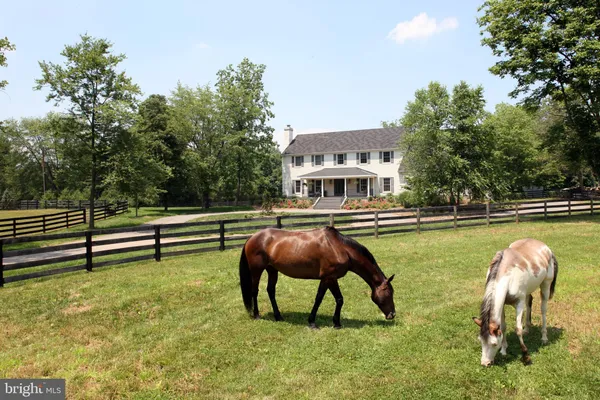 $2,595,000 | 11748 Thomas Avenue, Great Falls, VA 22066