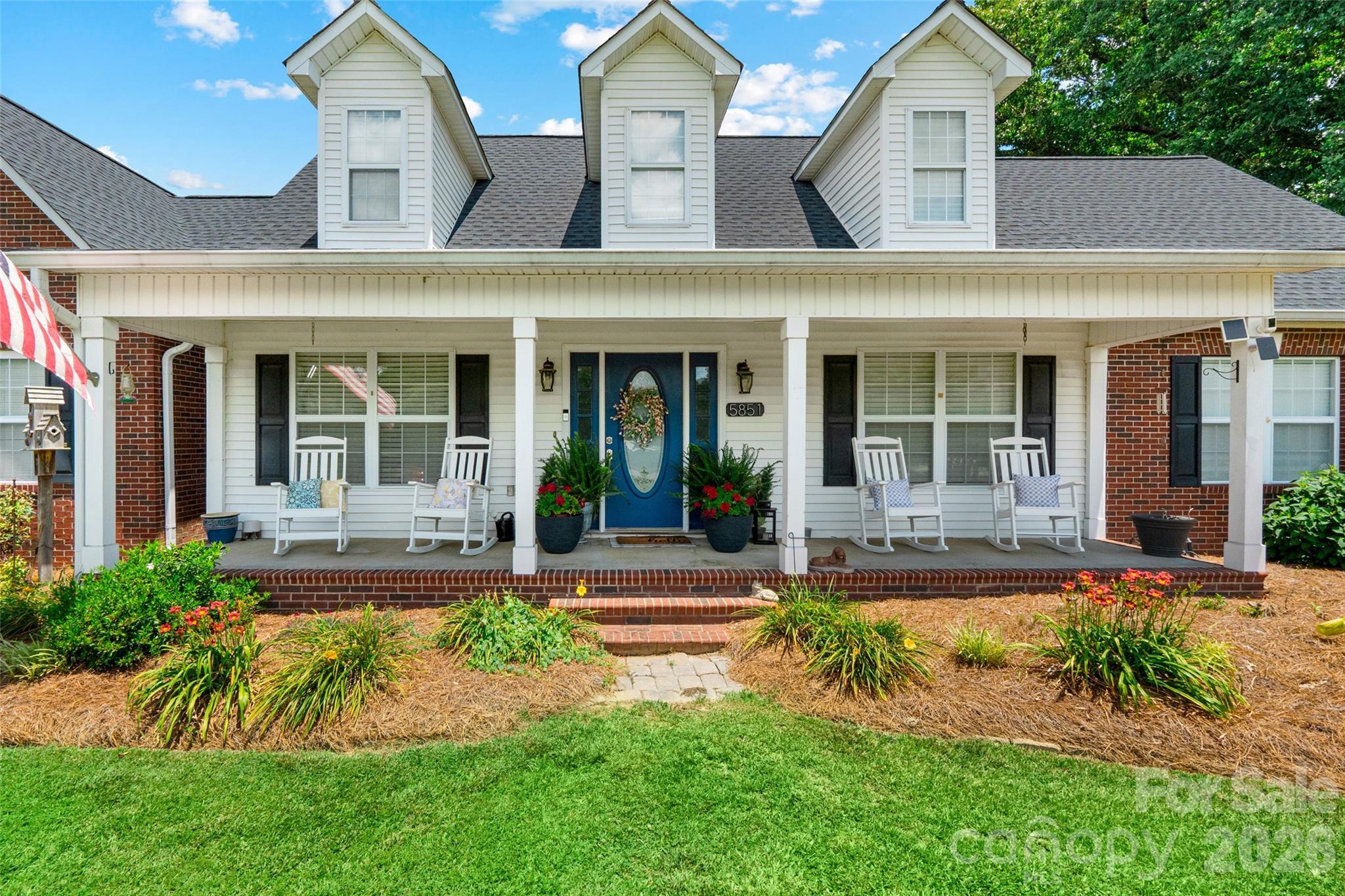 5851 Flat Creek Road Kershaw, SC 29067 - Photo 5 of 47