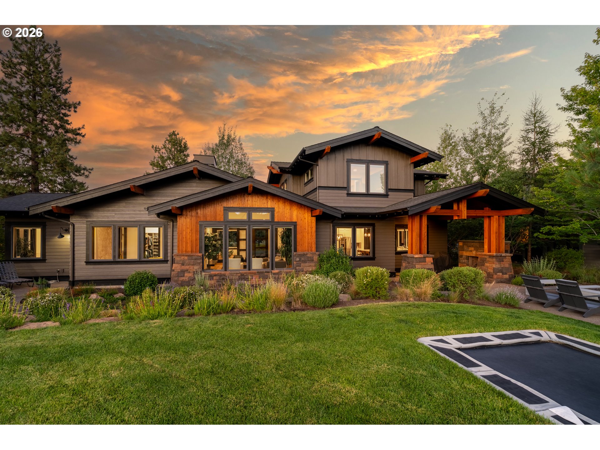 61341 Southwest Bonneville Loop Bend, OR 97702 - Photo 2 of 48