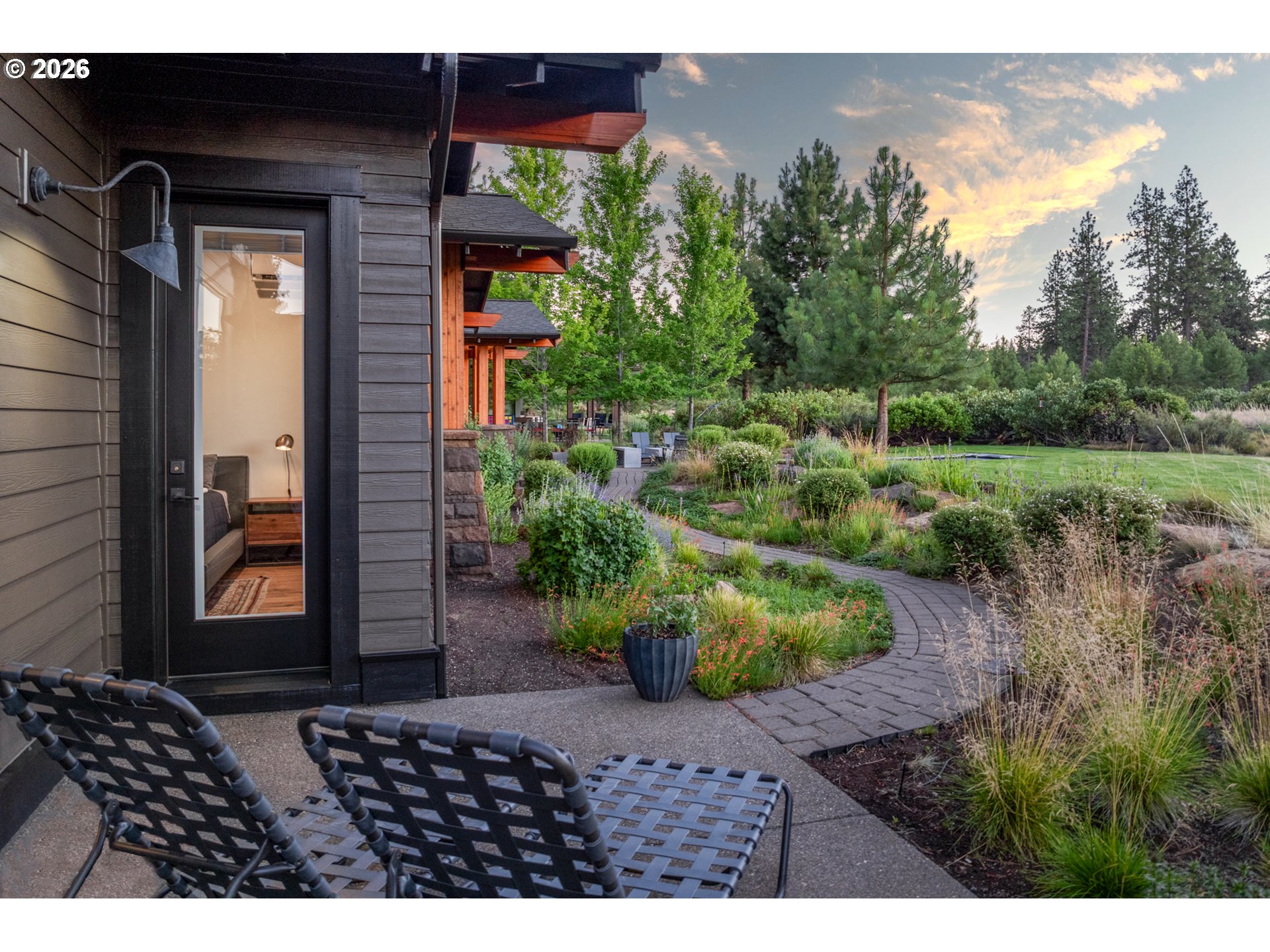 61341 Southwest Bonneville Loop Bend, OR 97702 - Photo 42 of 48