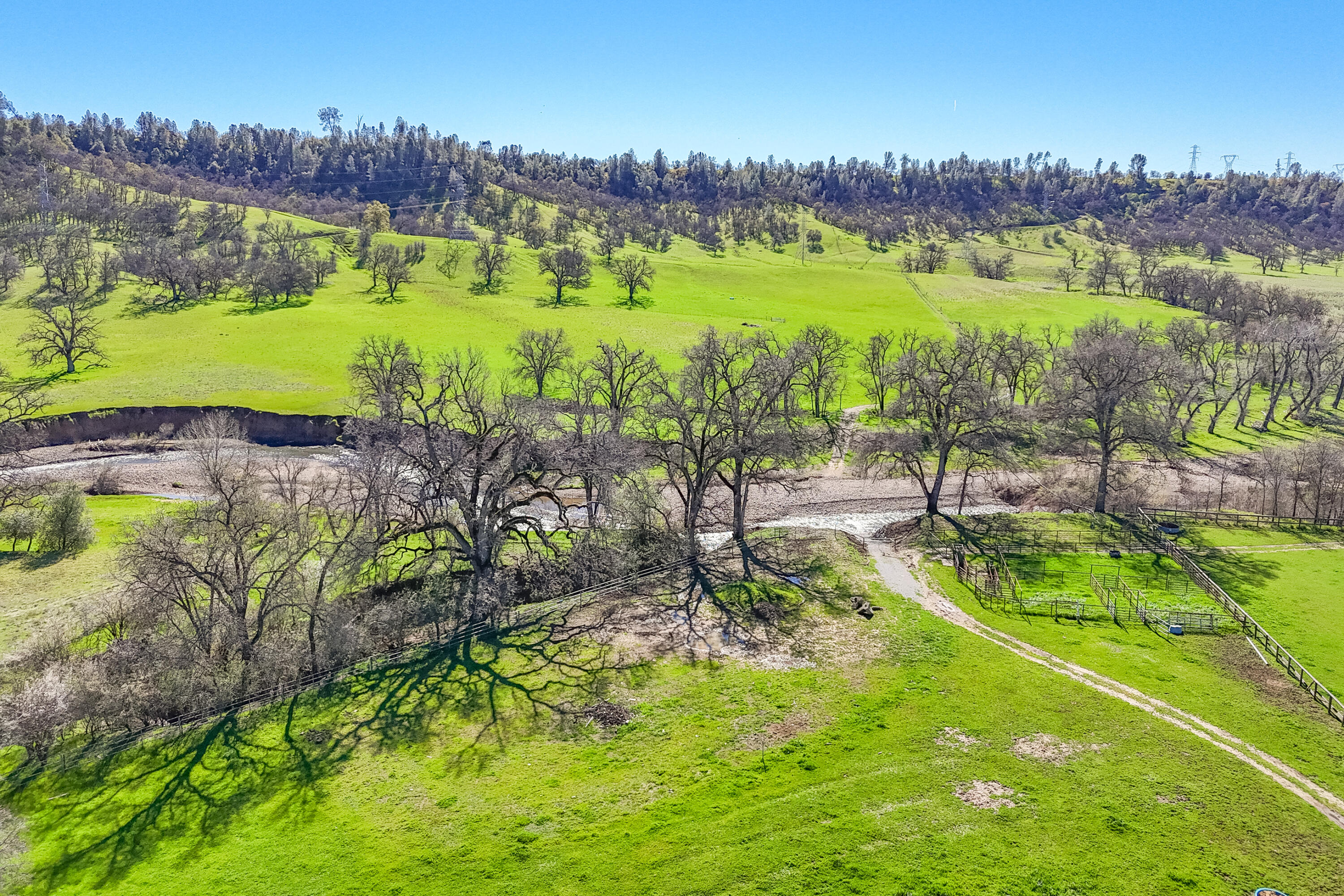 11875 Oak Run Road Oak Run, CA 96069 - Photo 102 of 127 a view of a city