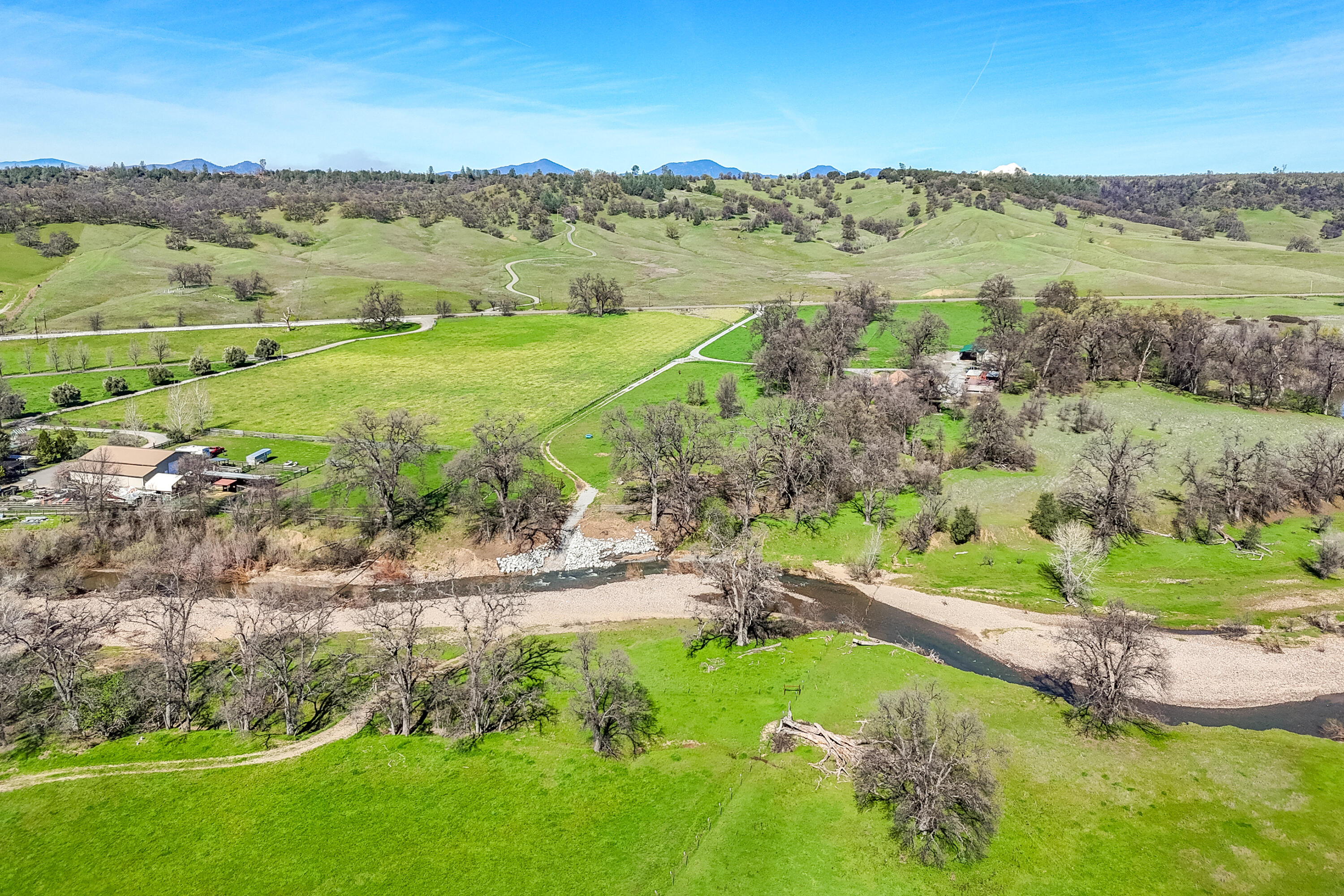 11875 Oak Run Road Oak Run, CA 96069 - Photo 122 of 127 a view of lake with mountain