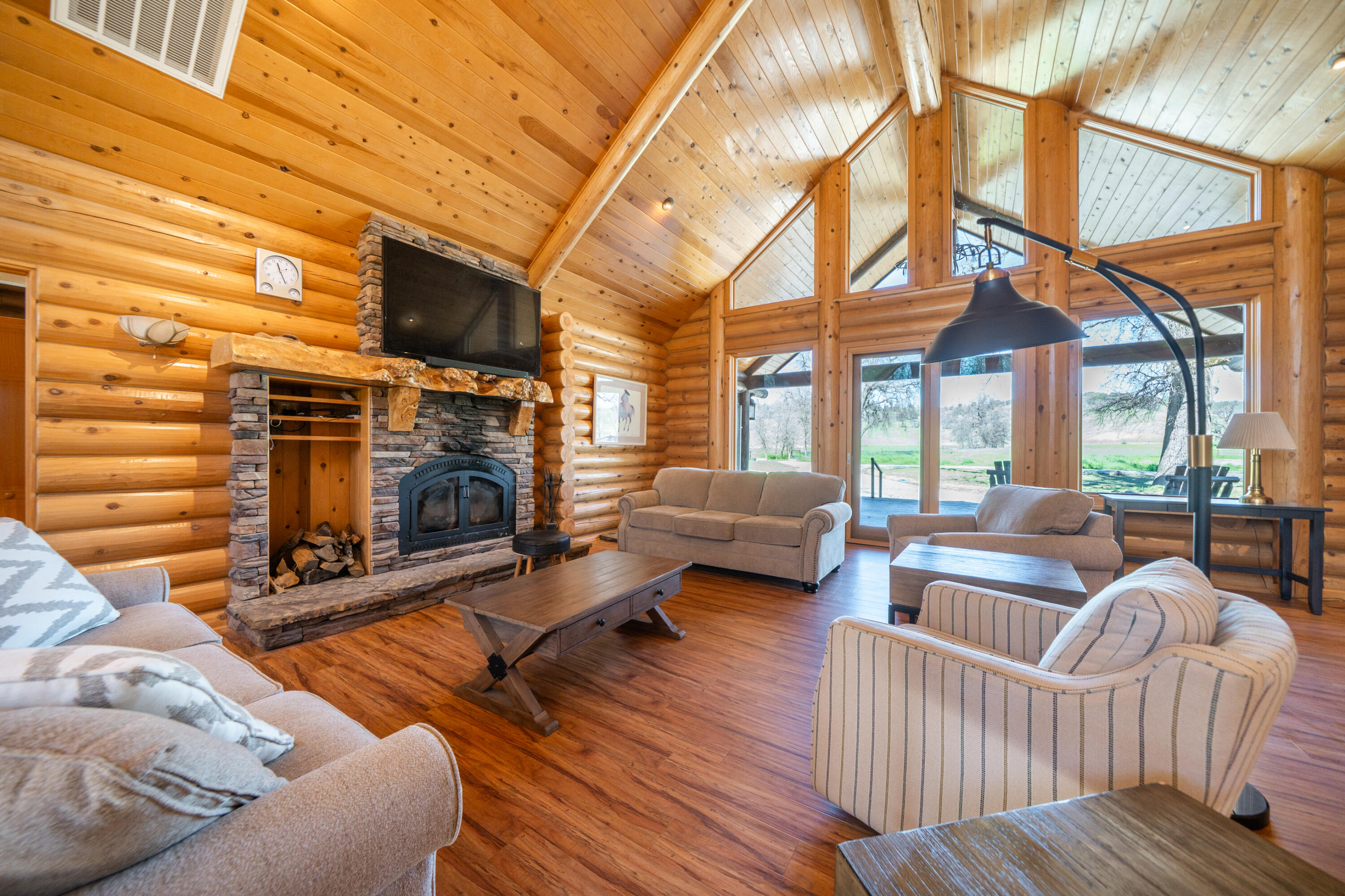11875 Oak Run Road Oak Run, CA 96069 - Photo 5 of 127 11875 Oak Run Rd-19