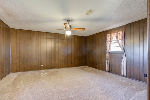 $300,000 | 1651 Bear Road, Levelland, TX 79336