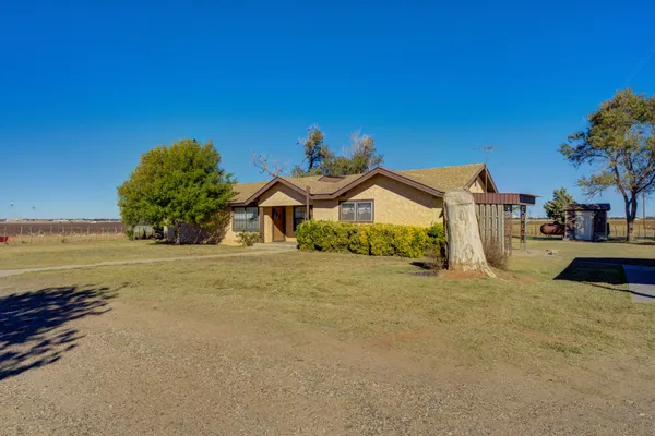 $300,000 | 1651 Bear Road, Levelland, TX 79336
