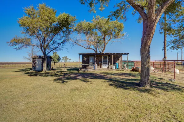 $300,000 | 1651 Bear Road, Levelland, TX 79336