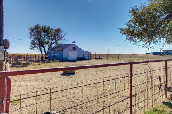 $300,000 | 1651 Bear Road, Levelland, TX 79336