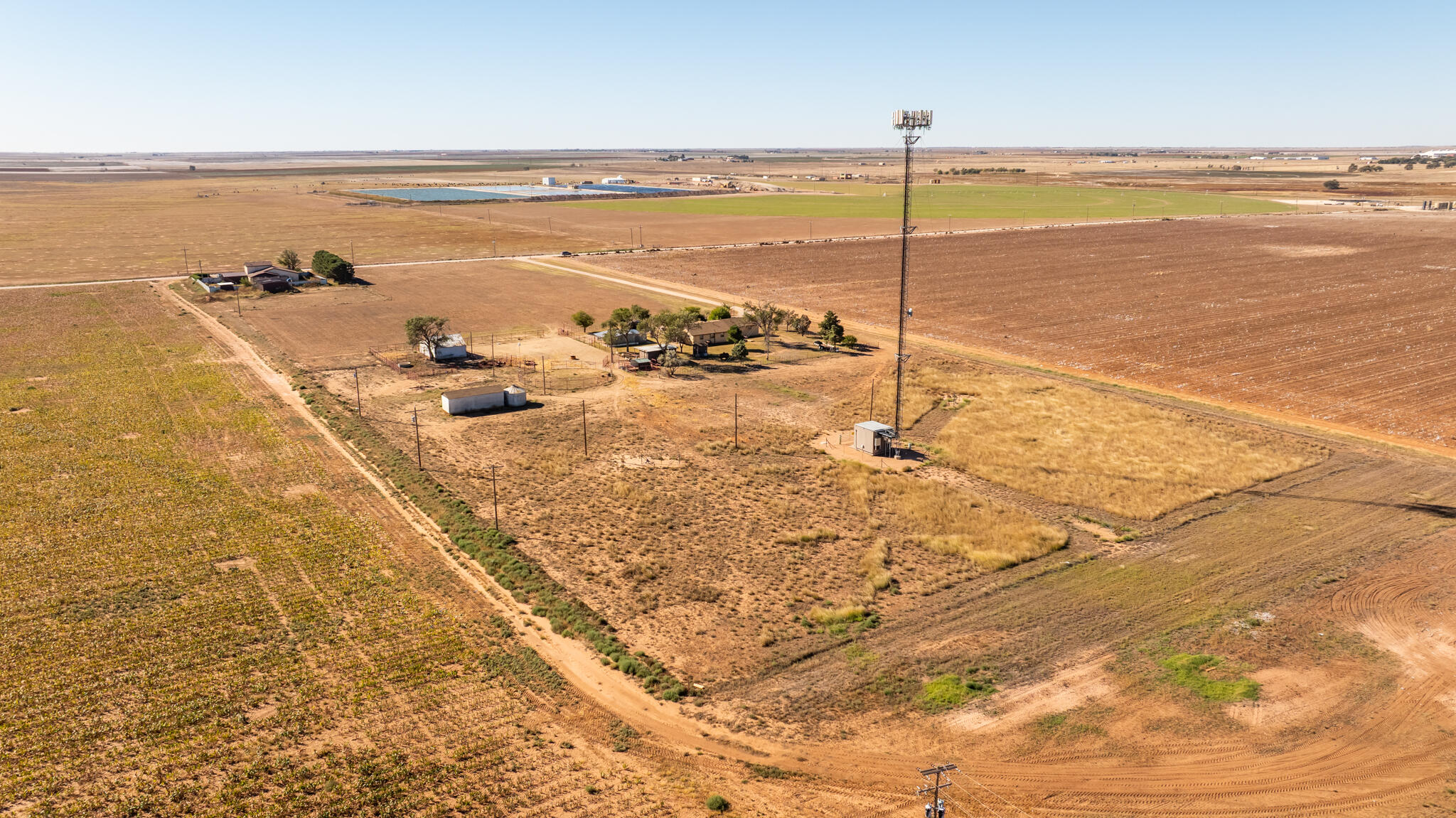 1651 Bear Road Levelland, TX 79336 - Photo 51 of 57 DJI_20251028152110_0012_D