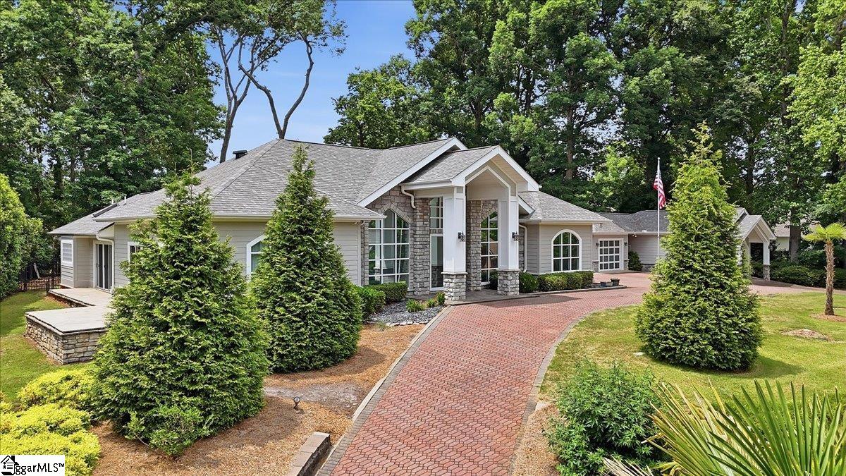 102 Greenleaf Lane Easley, SC 29642 - Photo 3 of 49