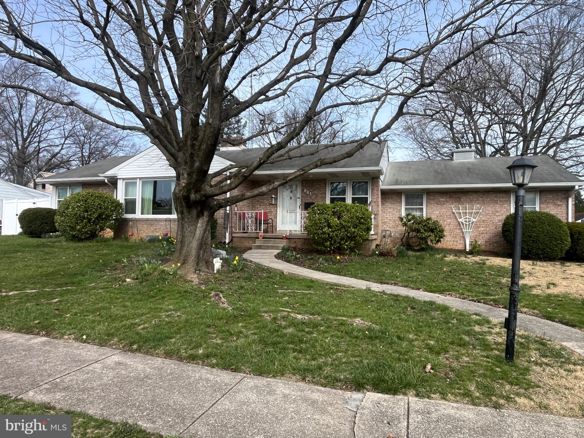 801 McCosh Street Hanover, PA 17331 - Photo 2 of 6