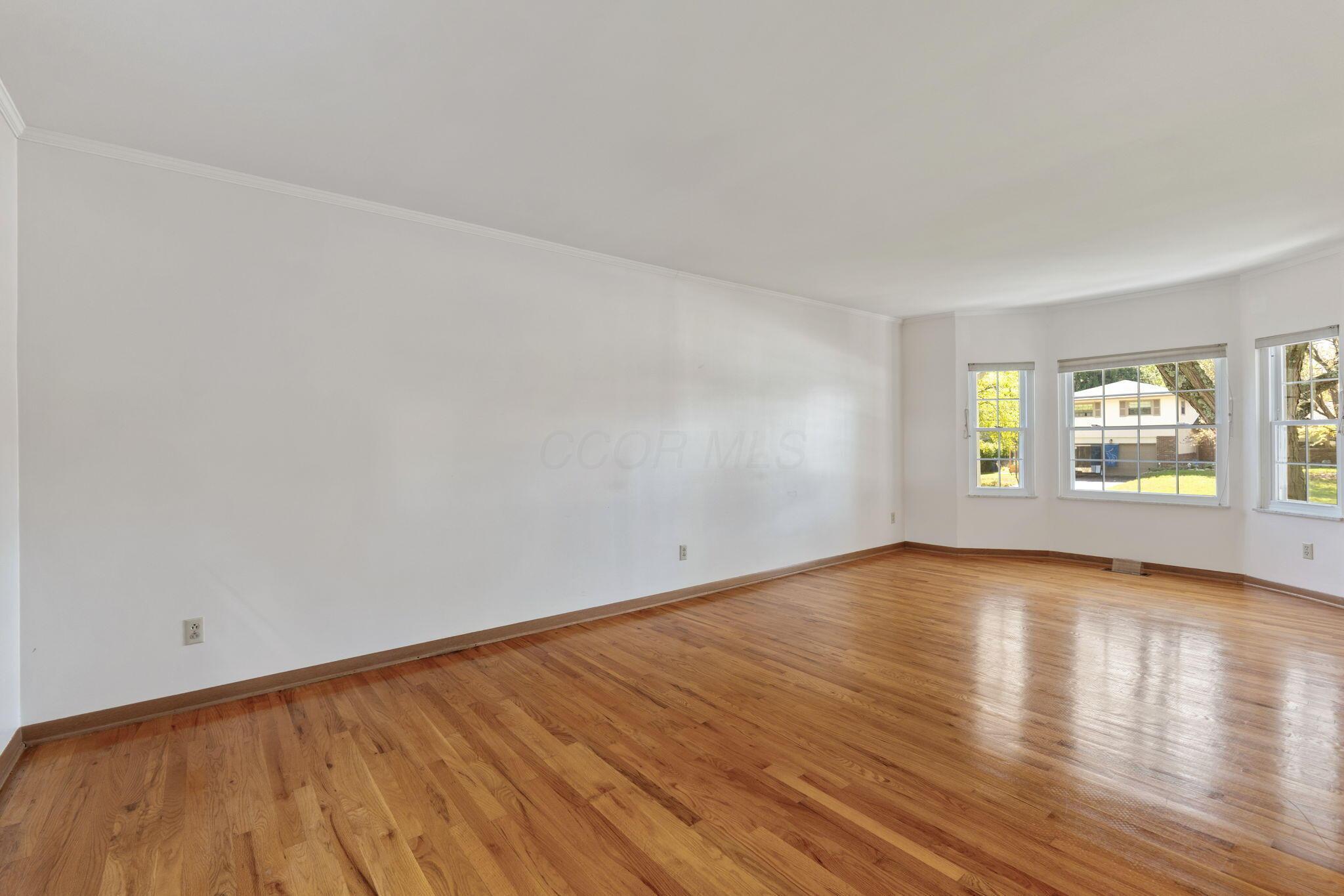 1060 Woodmere Road Columbus, OH 43220 - Photo 30 of 94 1060 Woodmere (Interior)-8