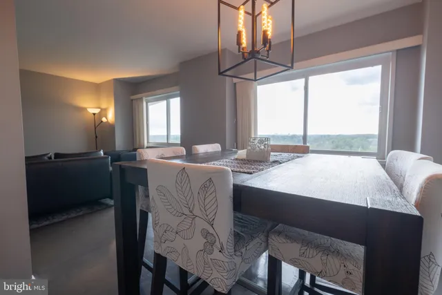 $1,700 | 1111 University Boulevard West, Unit 1411A, Silver Spring, MD 20902