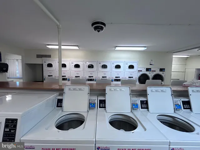 $1,700 | 1111 University Boulevard West, Unit 1411A, Silver Spring, MD 20902