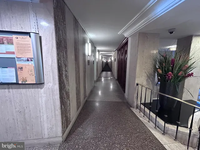 $1,700 | 1111 University Boulevard West, Unit 1411A, Silver Spring, MD 20902