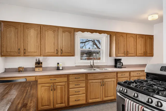 $199,900 | W8249 Main Street, Holland, WI 54636