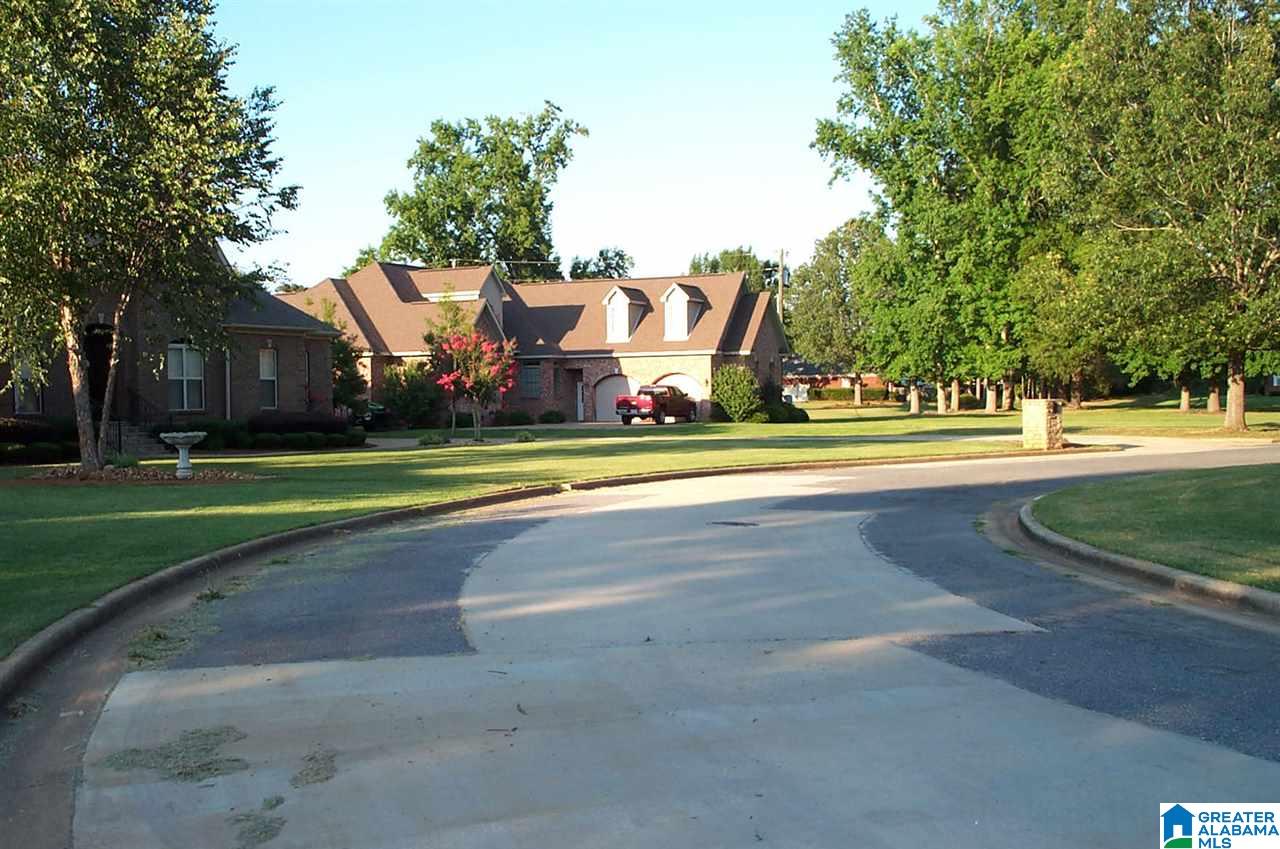 1910 Pleasant Ridge Circle Sylacauga, AL 35150 - Photo 7 of 42