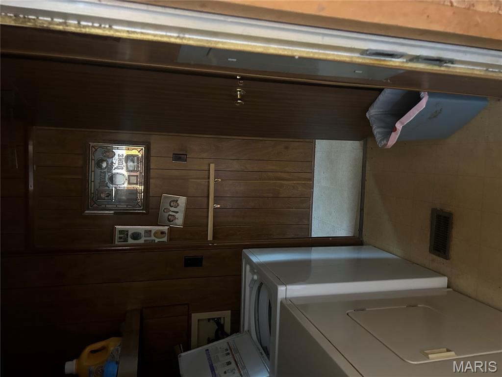 12985 Friedman Road Ste. Genevieve, MO 63670 - Photo 11 of 36