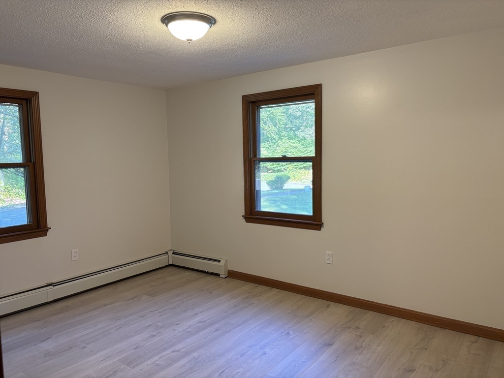 13 Sidney Road Milford, MA 01757 - Photo 16 of 30 Gallery Image 16