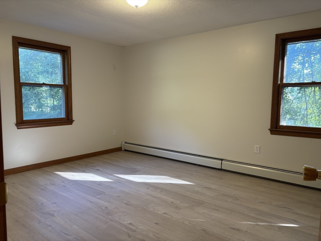 13 Sidney Road Milford, MA 01757 - Photo 17 of 30 Gallery Image 17