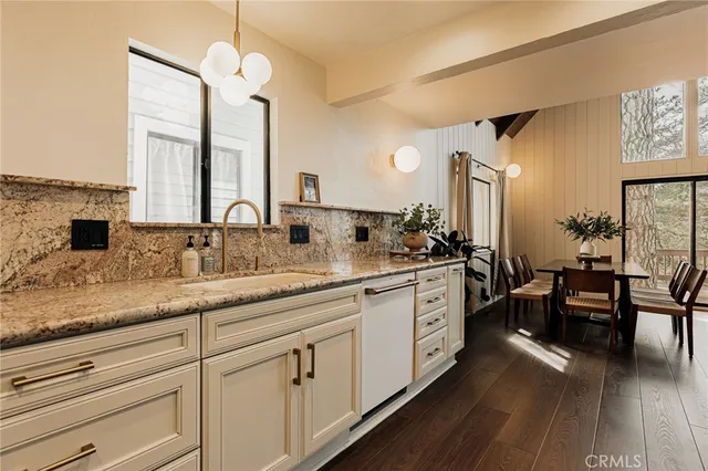 $1,049,000 | 26395 Augusta Drive, Lake Arrowhead, CA 92352