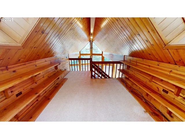 $980,000 | 95107 Welsh Drive, Gold Beach, OR 97444