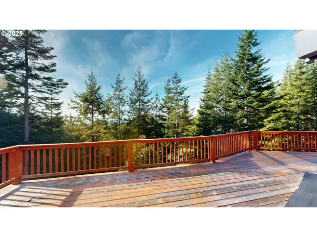 $980,000 | 95107 Welsh Drive, Gold Beach, OR 97444