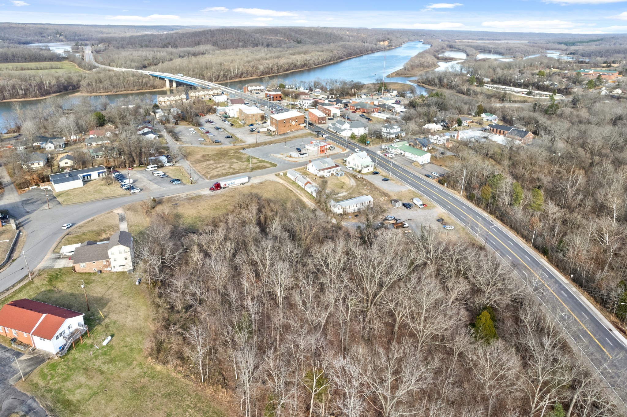 1 Church Street Dover, TN 37058 - Photo 8 of 11 a view of a sky from a terrace