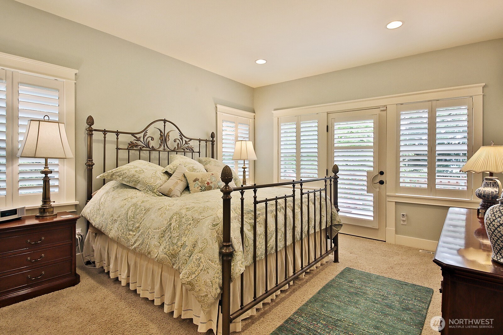 1899 Beverly Beach Road Freeland, WA 98249 - Photo 21 of 40 Gallery Image 21