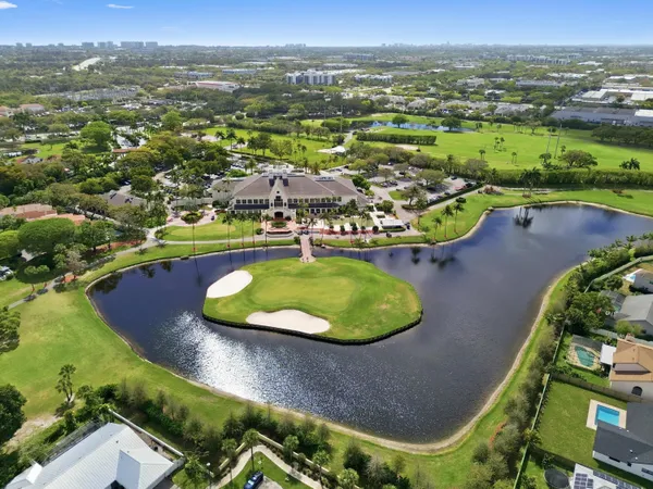 a room with lots of table chair