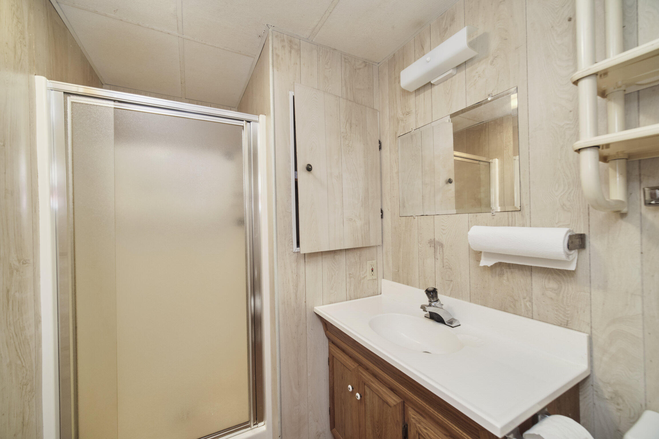 2721 Red Apple Road Manistee, MI 49660 - Photo 40 of 74 Basement Bathroom