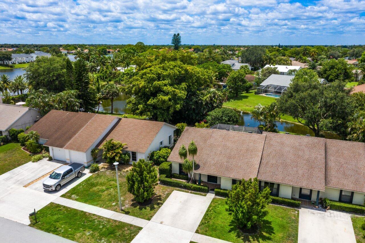 1369 Riverside Circle Wellington, FL 33414 - Photo 33 of 47 034-1369RiversideCircle-Wellington-FL-33