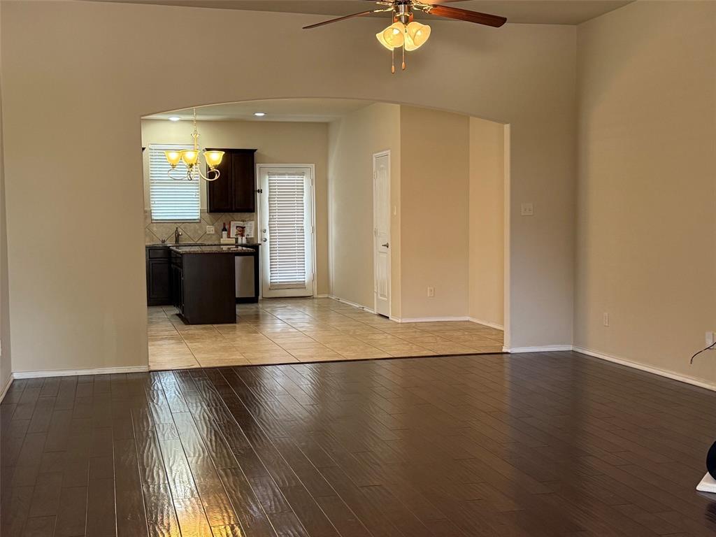 313 Cherry Spring Drive McKinney, TX 75072 - Photo 6 of 29