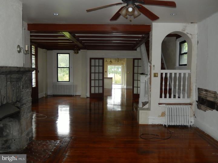 6910 Rising Sun Avenue Philadelphia, PA 19111 - Photo 2 of 19 Gallery Image 2