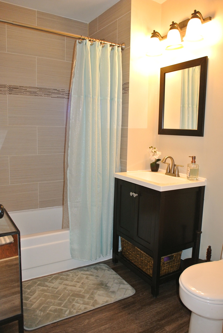 2400 West Algonquin Road, Unit 2 Rolling Meadows, IL 60008 - Photo 7 of 10