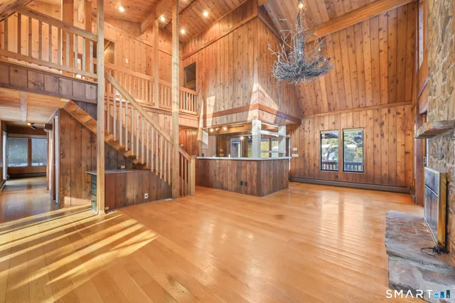 $2,600 | 165 Crooked S Road, Unit A, Stafford, CT 06076