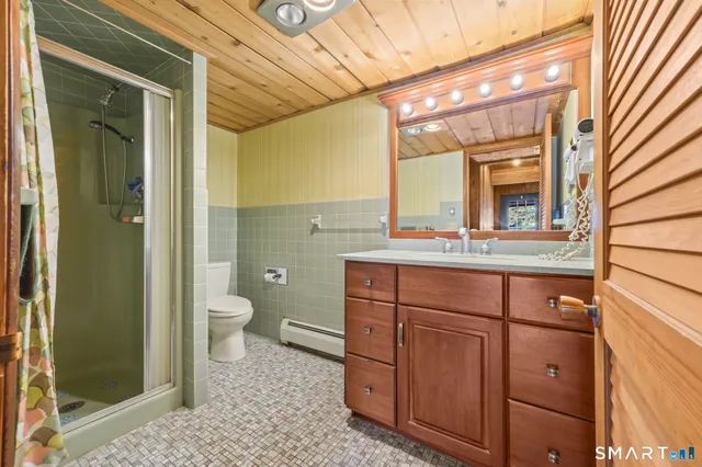 $2,600 | 165 Crooked S Road, Unit A, Stafford, CT 06076