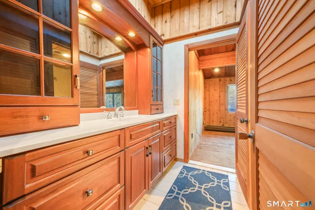 $2,600 | 165 Crooked S Road, Unit A, Stafford, CT 06076