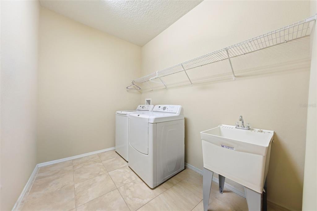 20945 Oldenburg Loop Mount Dora, FL 32757 - Photo 39 of 68
