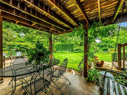 $385,000 | 409 East 108th Terrace, Kansas City, MO 64131