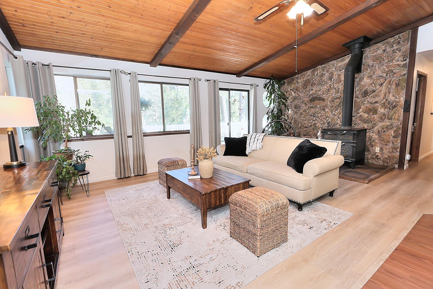 5421 Shooting Star Road Pollock Pines, CA 95726 - Photo 8 of 76