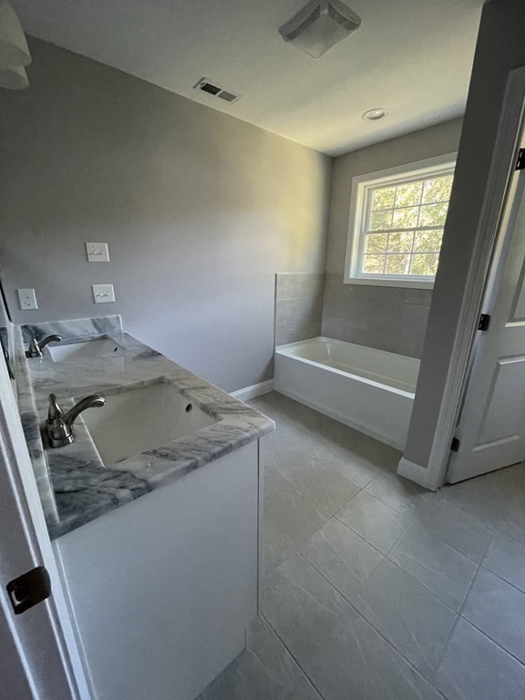 7 Hayfield Road, Unit 57 Dracut, MA 01826 - Photo 19 of 32 Gallery Image 19