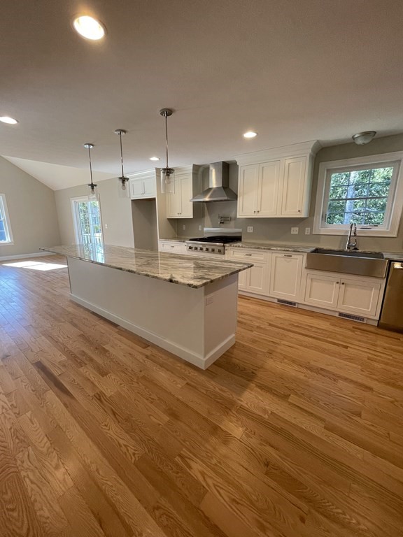 7 Hayfield Road, Unit 57 Dracut, MA 01826 - Photo 3 of 32 Gallery Image 3